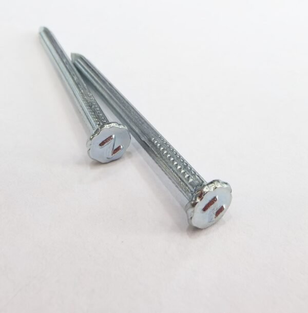mmon Nails for Heavy-Duty Use