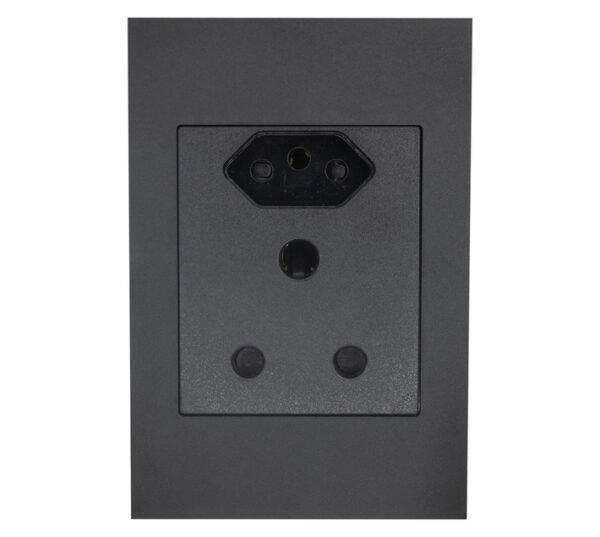 Design House Single Socket with IEC Outlet 4x2 Black Design House Single Socket with IEC Outlet 4x2 Black — Builders Store SA