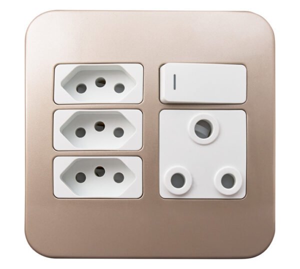 Veti Single Switched Plug Socket with 3 Euro Sockets 4x4 Whi Veti Single Switched Plug Socket with 3 Euro Sockets 4x4 Whi — Builders Store SA